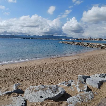 Appart Cosy En Bord De Mer - Port Santia Lucia St Raphael Saint-Raphaël Extérieur photo